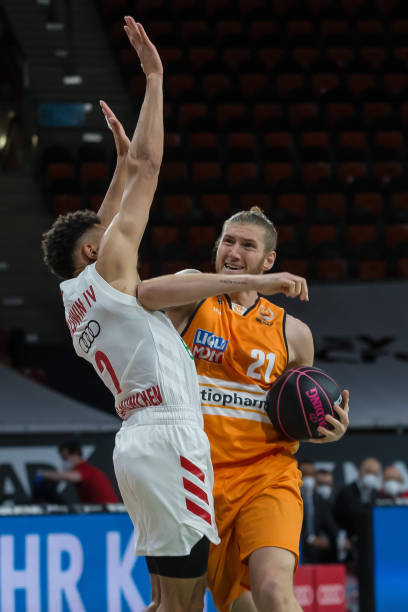 尼科在比赛 尼科在比赛