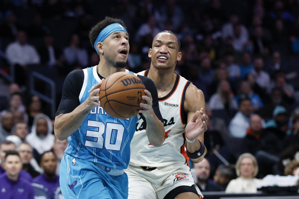 中逐渐崭露 中逐渐崭露